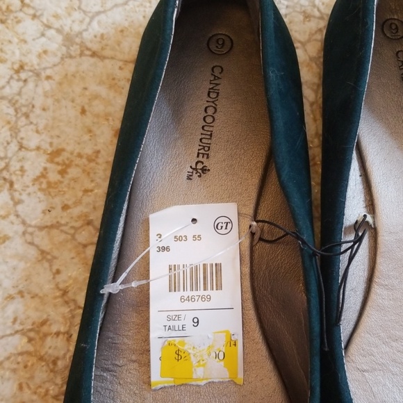 NWT women's flats - Picture 2 of 2